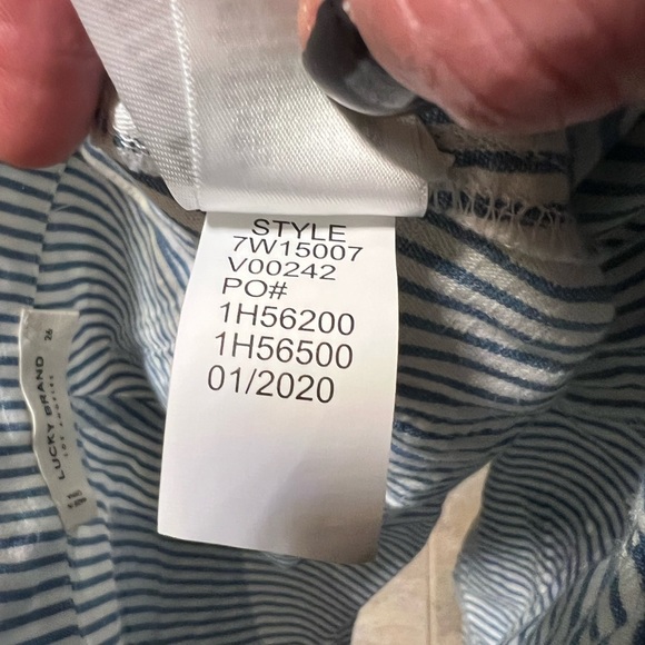 ๐๐NWT-LUCKY BRAND LINEN BLUE AND WHITE STRIPED SHORTS SZ 26๐๐ - Picture 9 of 11